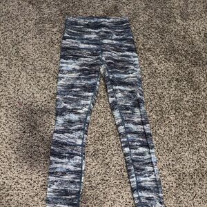 Lululemon Blue and Gray Patterned Leggings